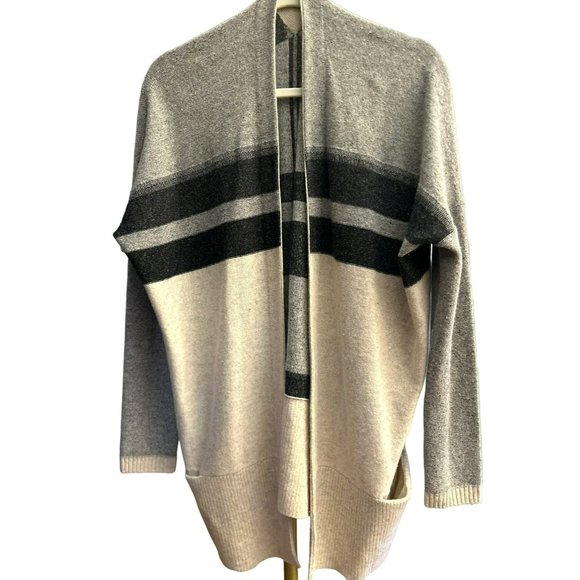 Vince Camuto Women's Ivory Gray Black Cashmere Blend Cardigan Size Medium - Picture 1 of 5